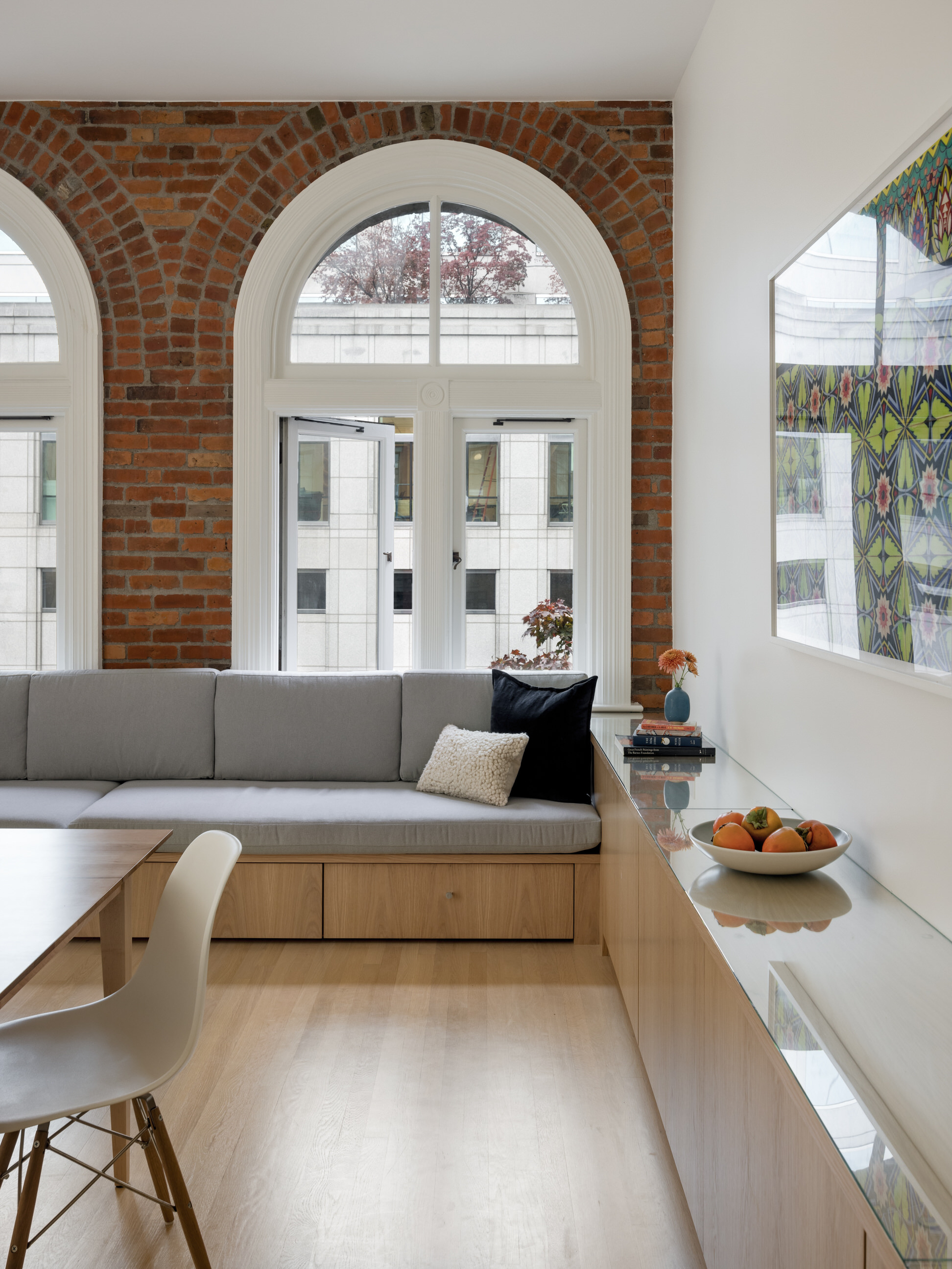 Post Alley Condo gallery 8